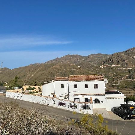 Villa Los Faramondos Naturehouse Туре Екстериор снимка