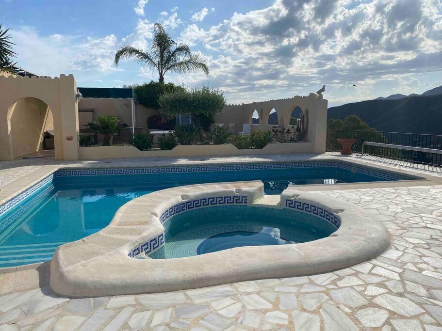 Villa Los Faramondos Naturehouse Туре Екстериор снимка