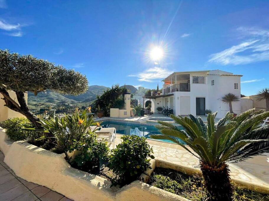 Villa Los Faramondos Naturehouse Туре Екстериор снимка